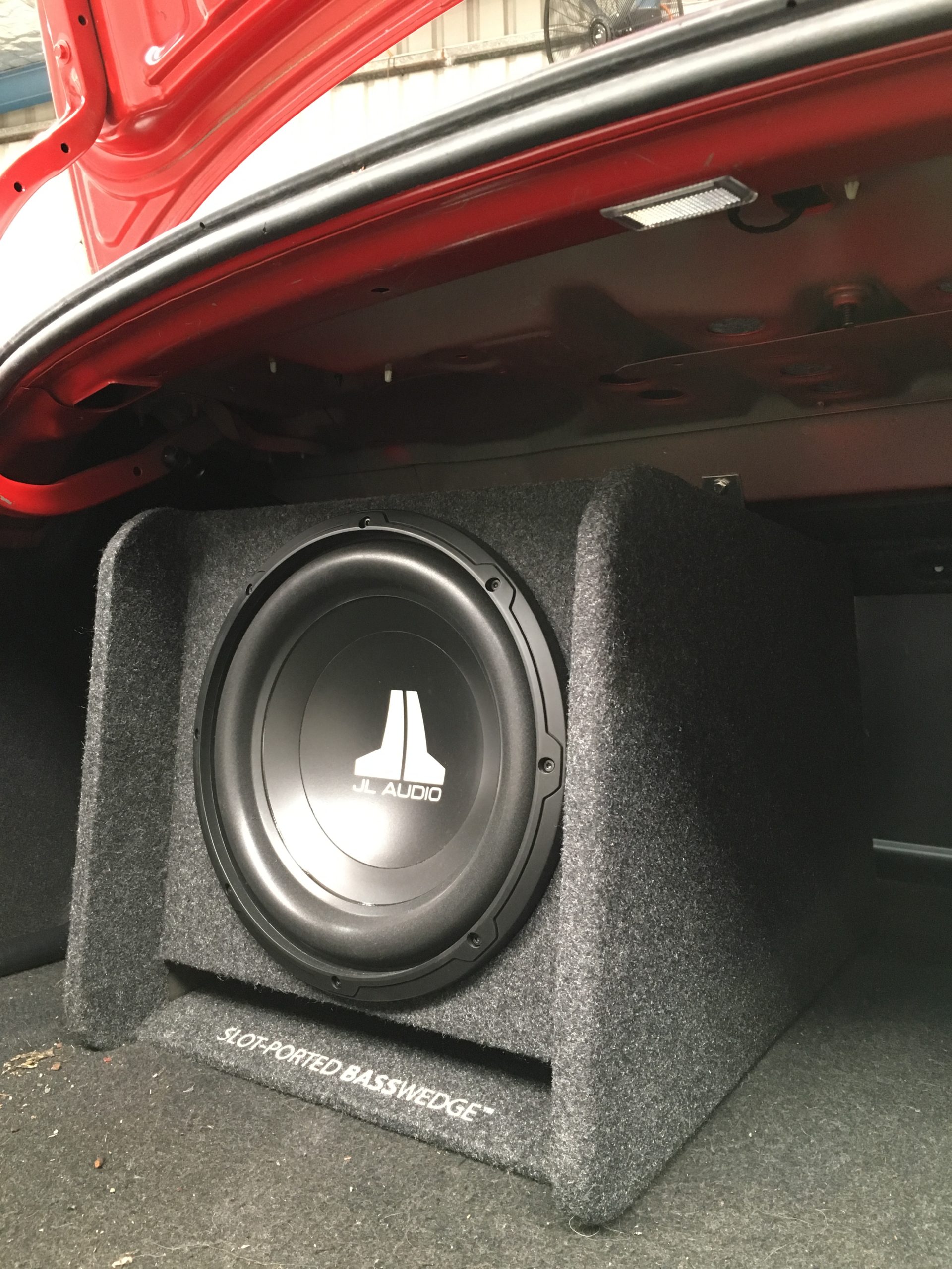 Commodre Subwoofer Upgrade