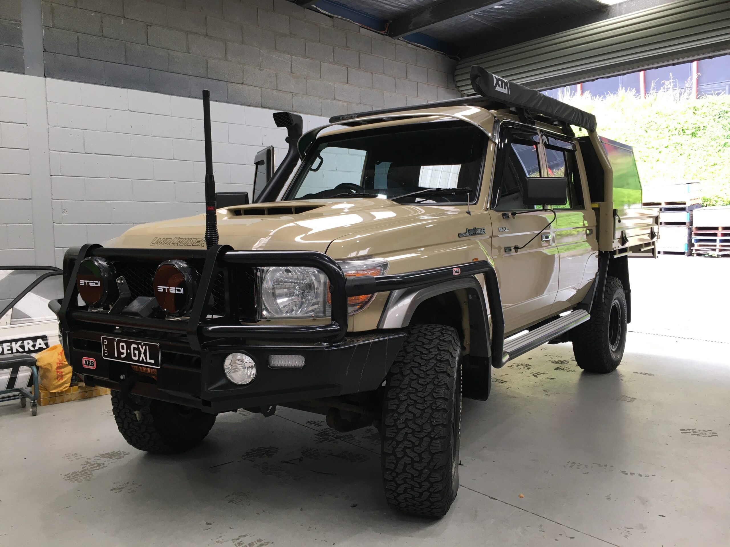 79 series landcruiser audio package