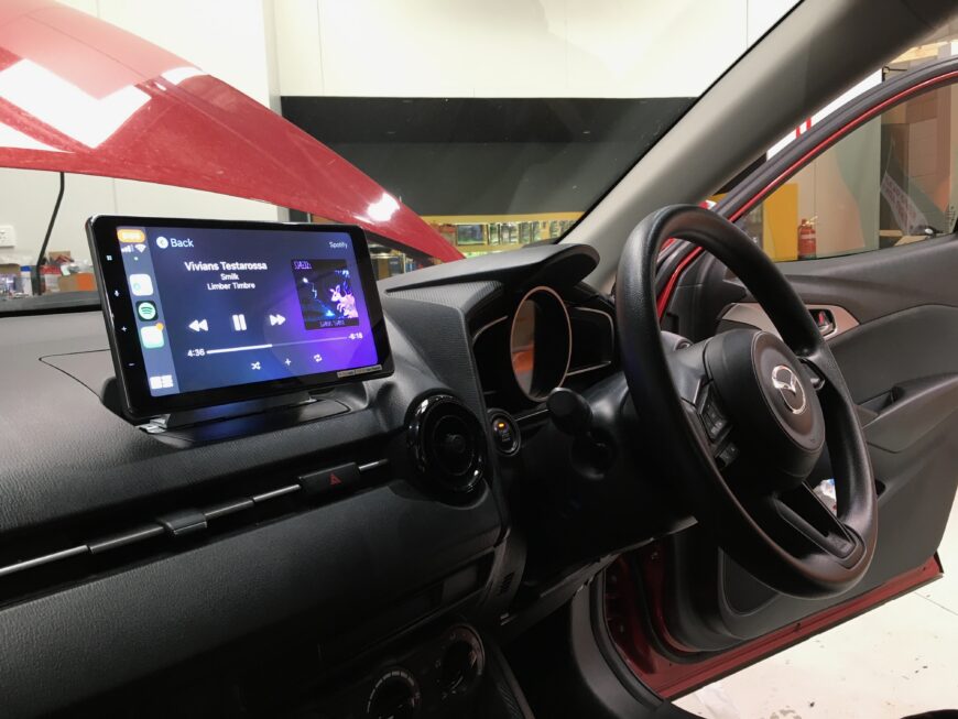 mazda cx-3 CarPlay retrofit