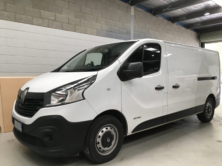 CarPlay installation renault trafic