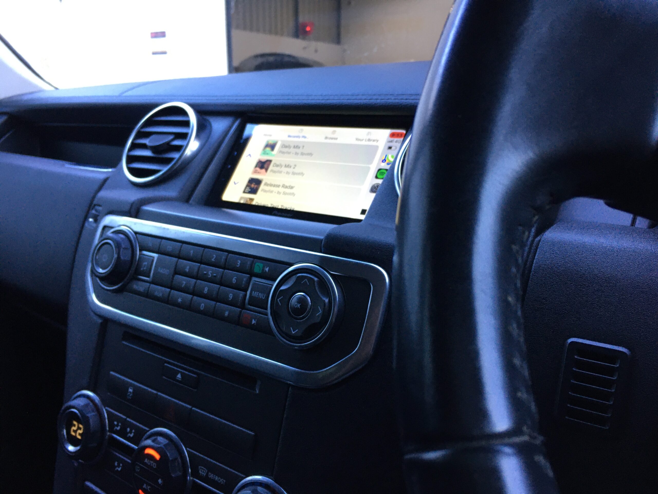 CarPlay retrofit for landrover discovery 4